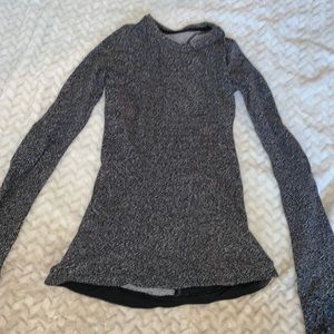 ❌SOLD❌ LULULEMON LONG SLEEVE- Long sleeve